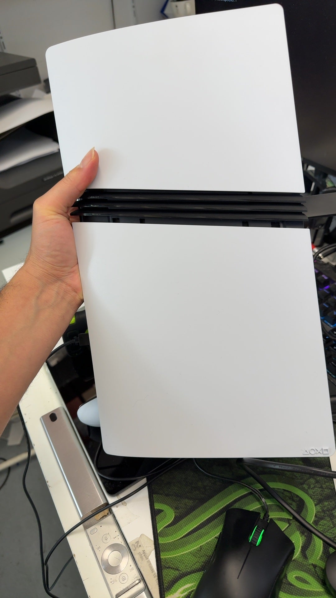 Playstation PS5 PRO 2TB DIGITAL CONSOLE 4K 120 HDR