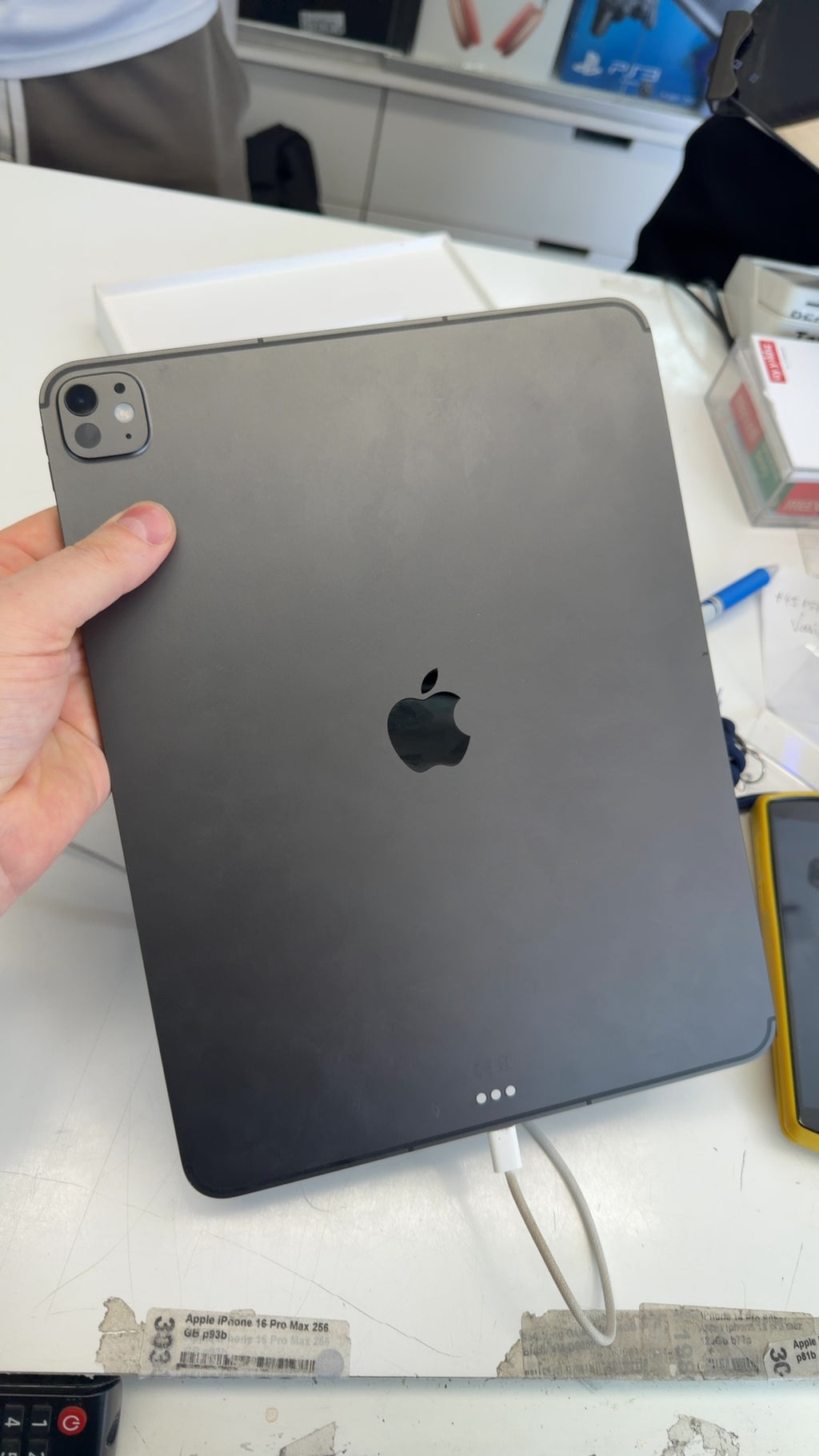 Apple iPad Pro 13 M5 2025 512GB 5G Space Schwarz - WiFi + Cellular
