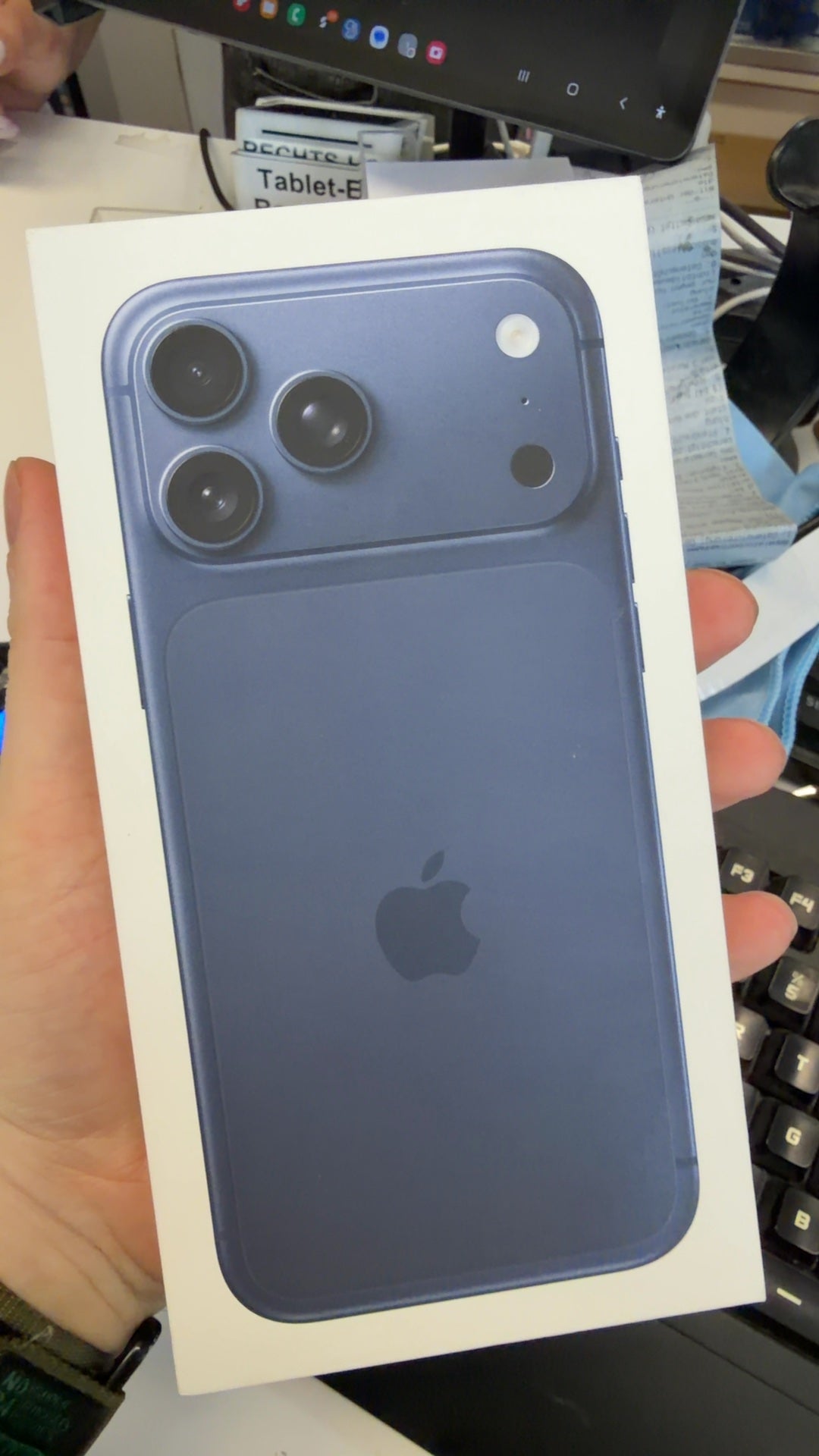 APPLE iPhone 17 Pro Max 256GB silber