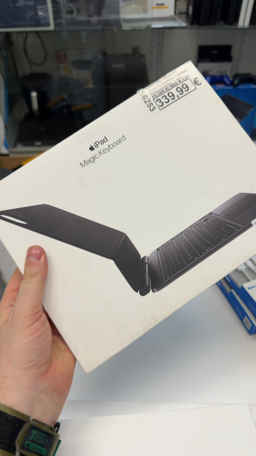 Apple Magic Keyboard, QWERTZ, Deutsch, Trackpad, Scherenschalter, 1 mm