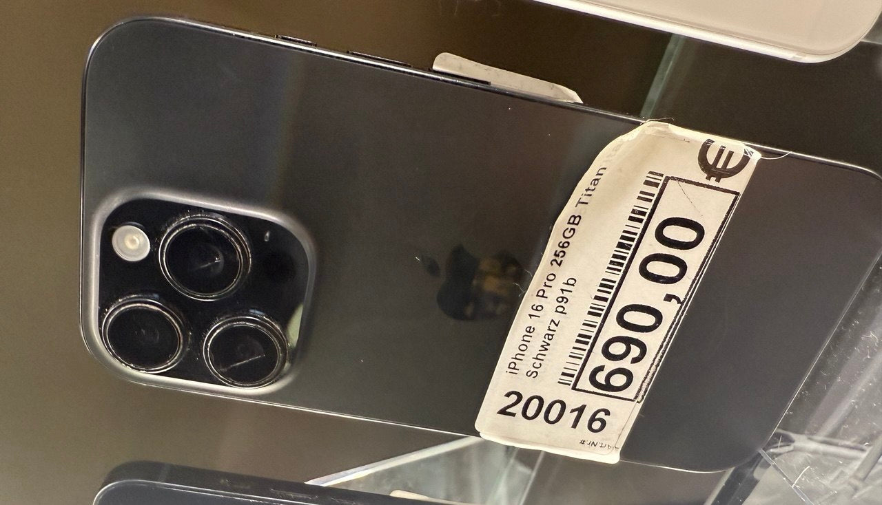 Apple iPhone 16 Pro 256GB Space Black Hauptbild