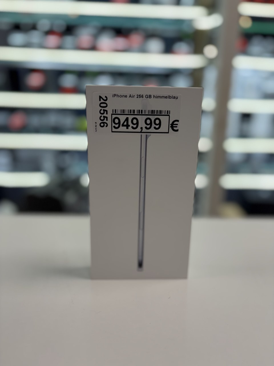 Apple iPhone Air 256 GB Himmelblau Zweitbild