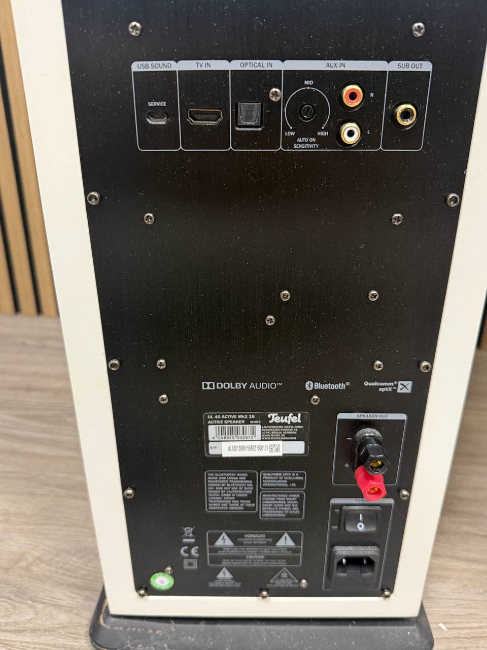 Teufel UL 40 ACTIVE Mk2 18 Standlautsprecher, weiß