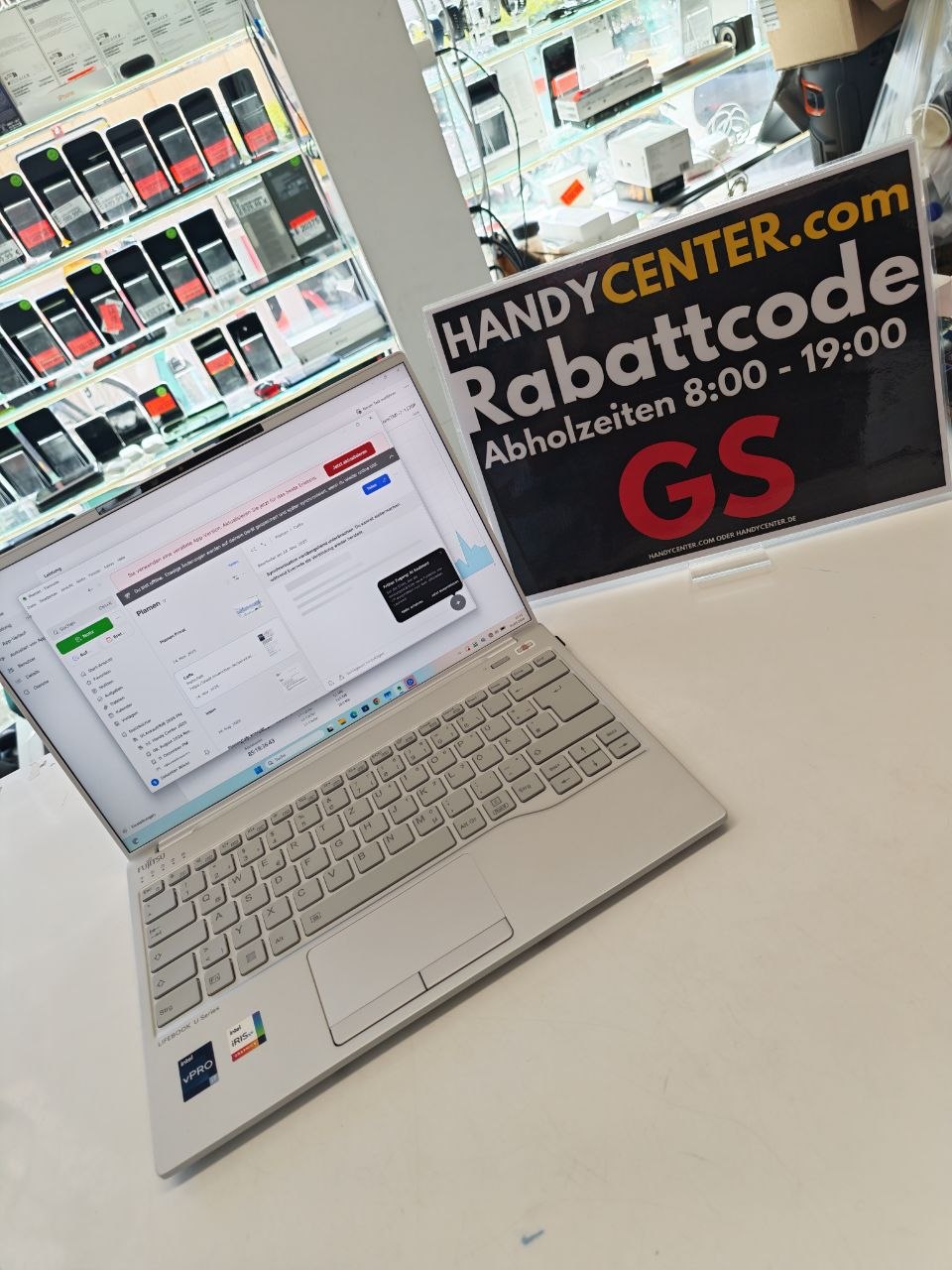 Fujitsu LIFEBOOK U Series mit Intel Core i7 vPRO Zweitbild