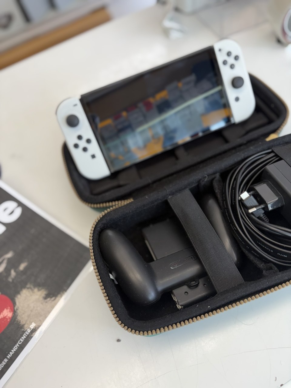 Nintendo Switch OLED-Modell, Weiß