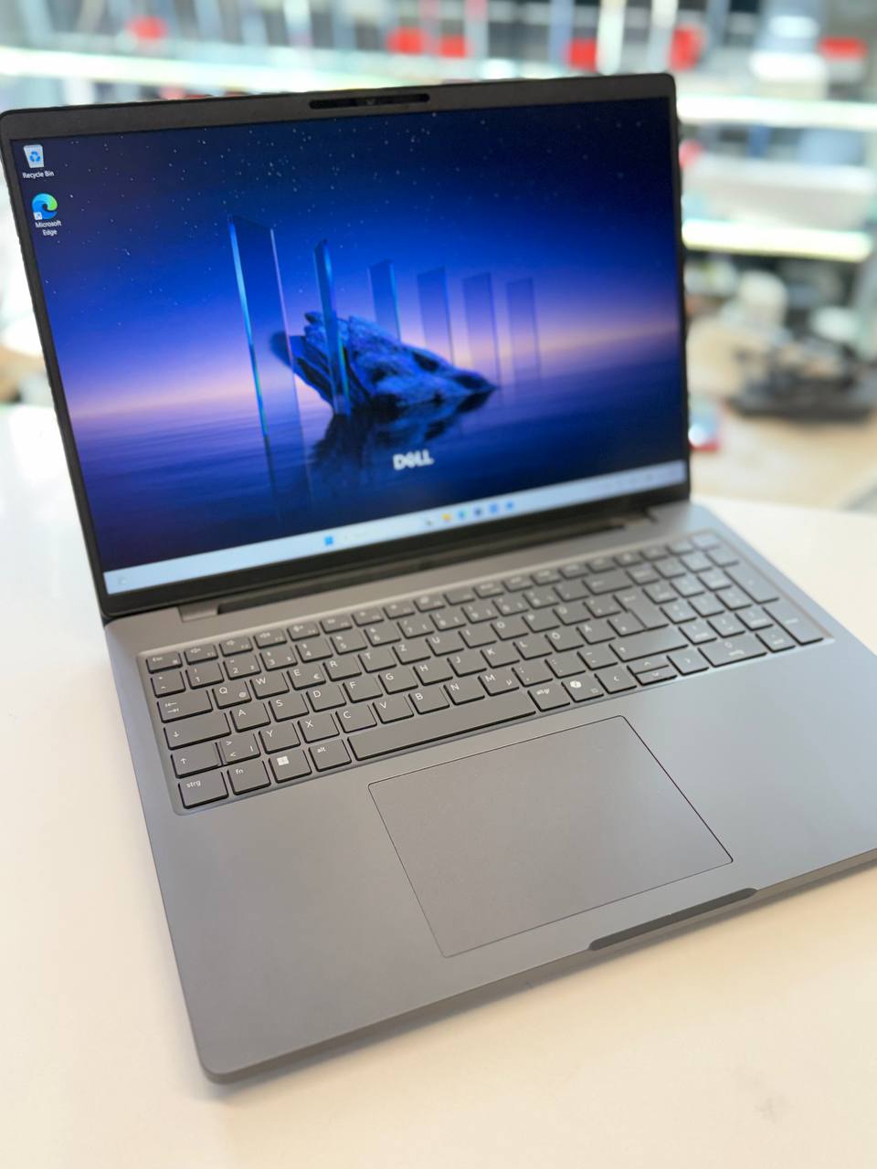 Dell Pro Max 16 – Laptop mit Intel Core Ultra 7