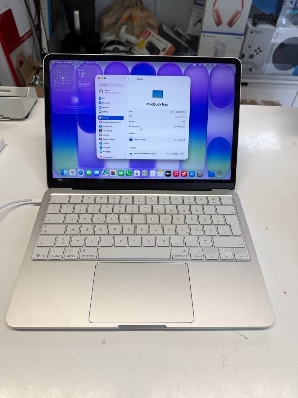 Apple MacBook Neo mit A18 Pro Chip, 8GB RAM Hauptbild