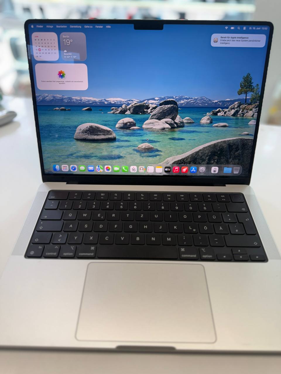 Apple MacBook Pro M4 Hauptbild