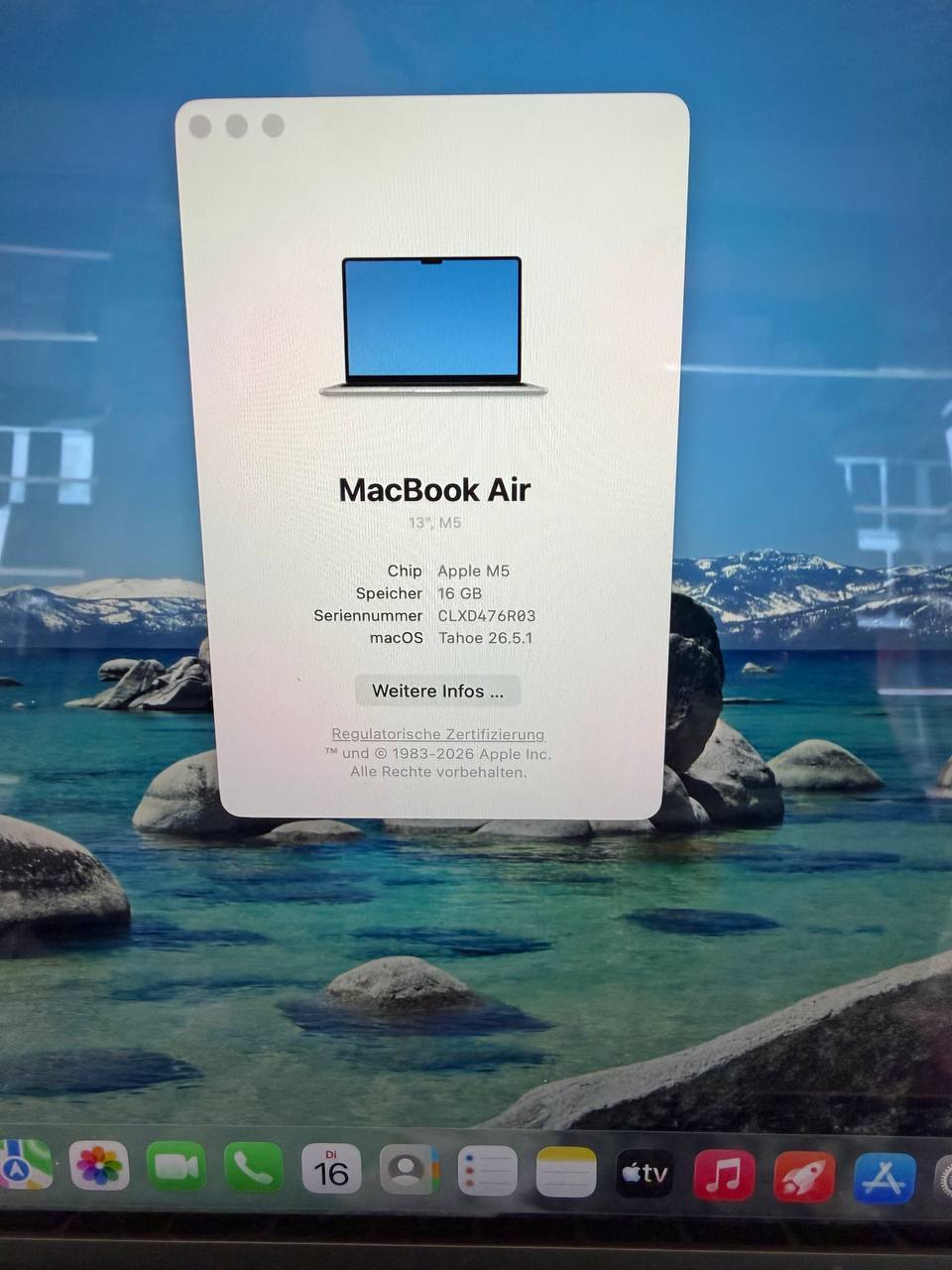 Apple MacBook Air 13" M5 mit 16 GB Speicher Hauptbild