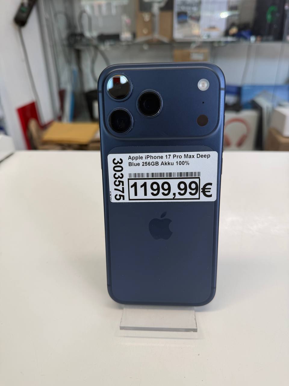 Apple iPhone 17 Pro Max, 256GB, Deep Blue Hauptbild