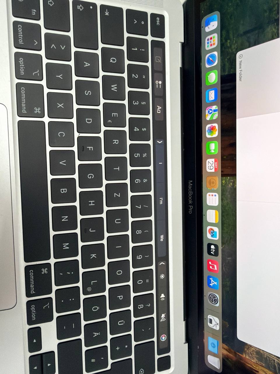 Apple MacBook Pro 13-inch M2 512GB SSD - Silver
