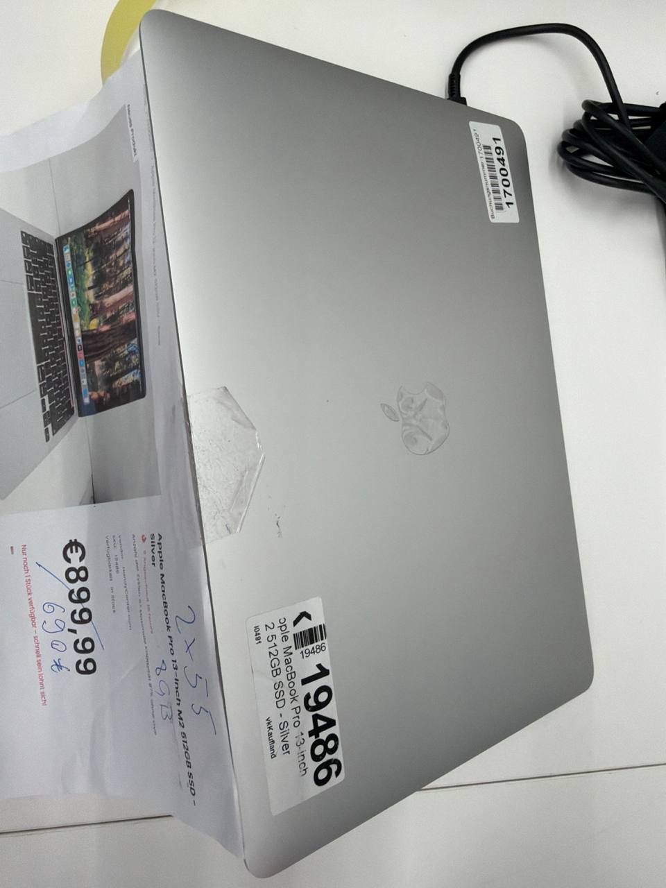 Apple MacBook Pro 13-inch M2 512GB SSD - Silver