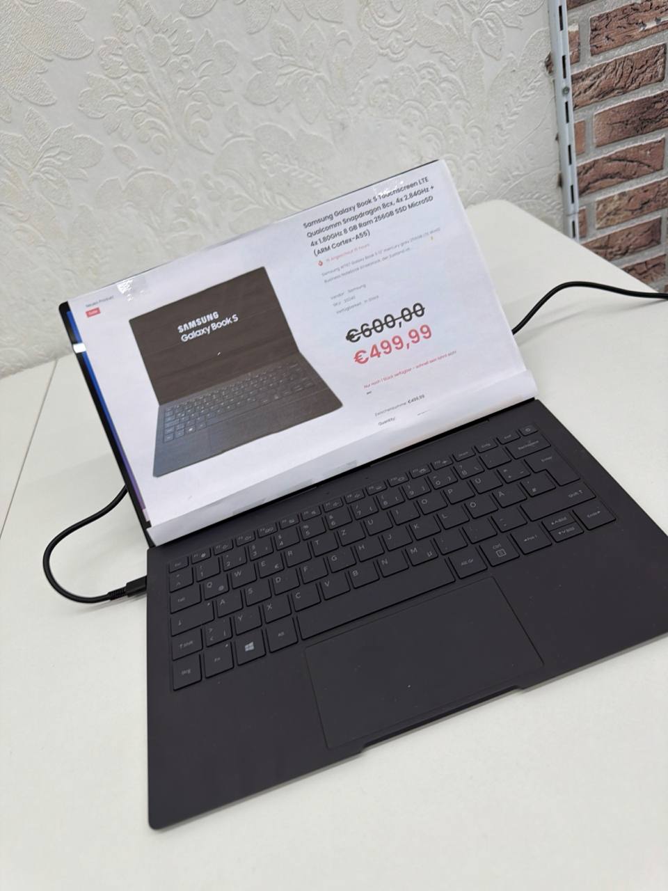 Samsung Galaxy Book S Touchscreen LTE Qualcomm Snapdragon 8cx, 4x 2.84GHz + 4x 1.80GHz 8 GB Ram 256GB SSD microSD (ARM C