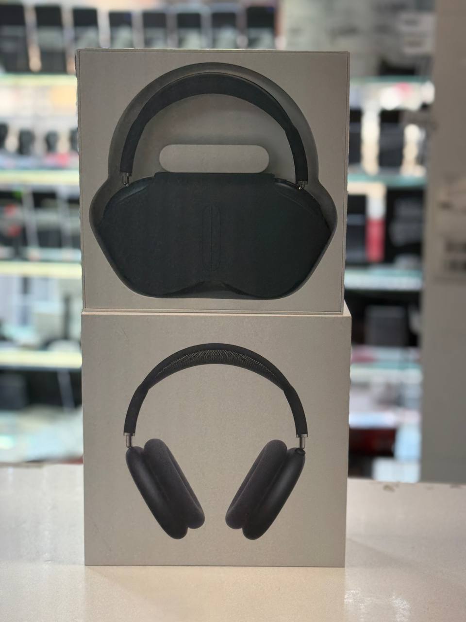 Apple AirPods Max Schwarz