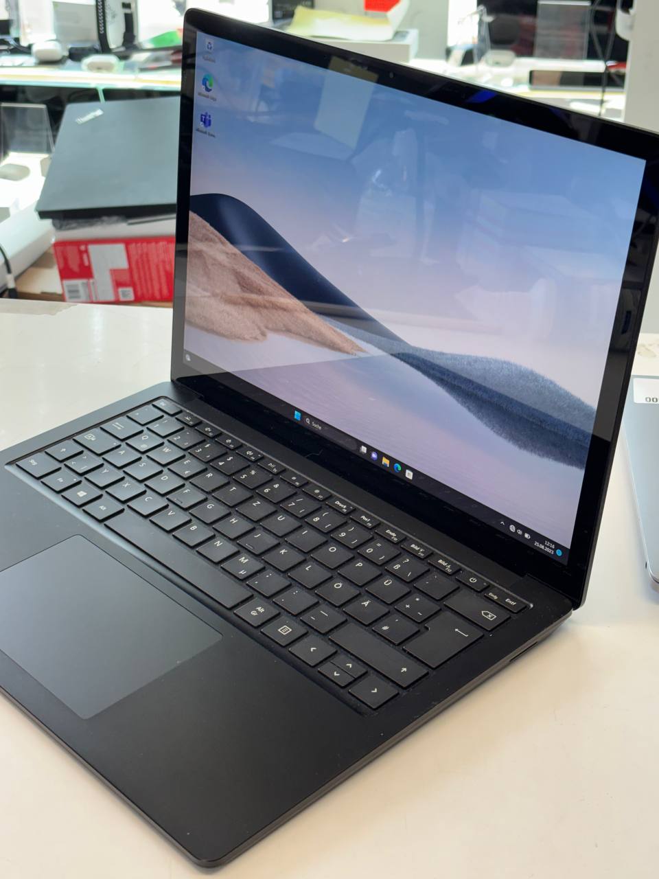 Microsoft Surface Laptop 4 – 13,5" Touchscreen, Intel i5