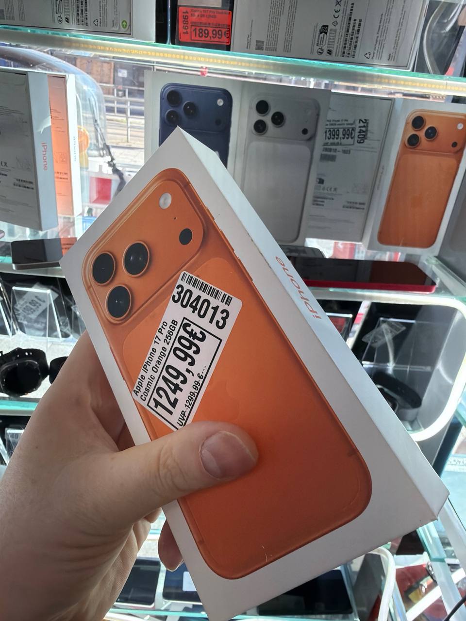 Apple iPhone 12 Pro Max Schutzcase Orange
