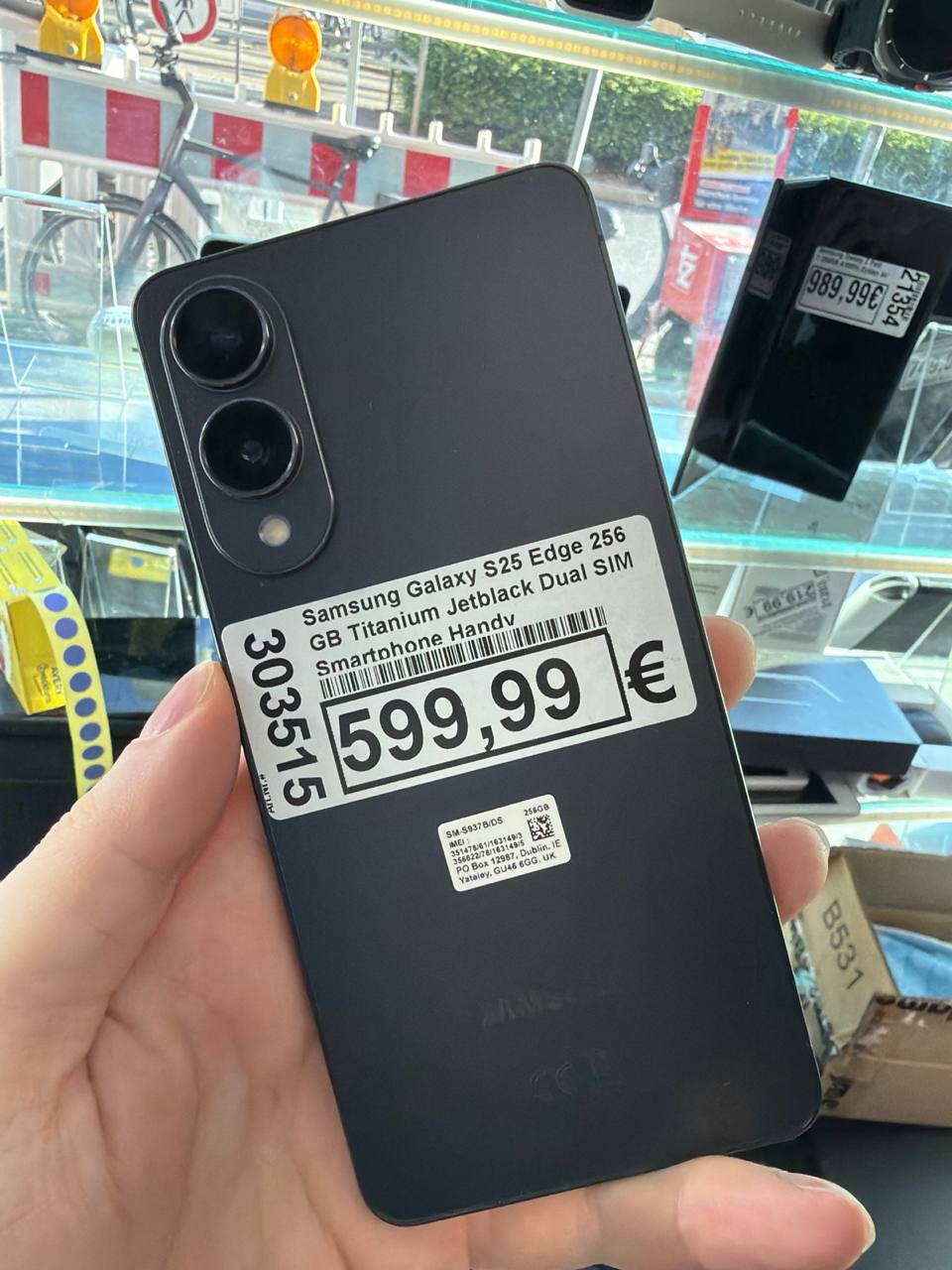 Samsung Galaxy S25 Edge 256GB Titanium Jetblack