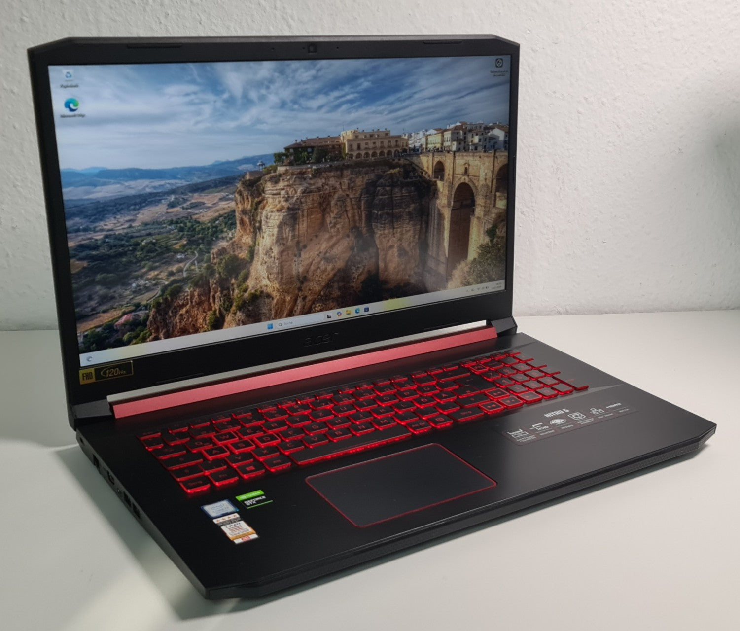NVIDIA GeForce GTX 1660 Ti 6GB Acer Nitro 5 Full HD 120 Hz i7-9750H 12x2,60GHz 11 Gen 16GB RAM 3TB SSD Win11 Hauptbild