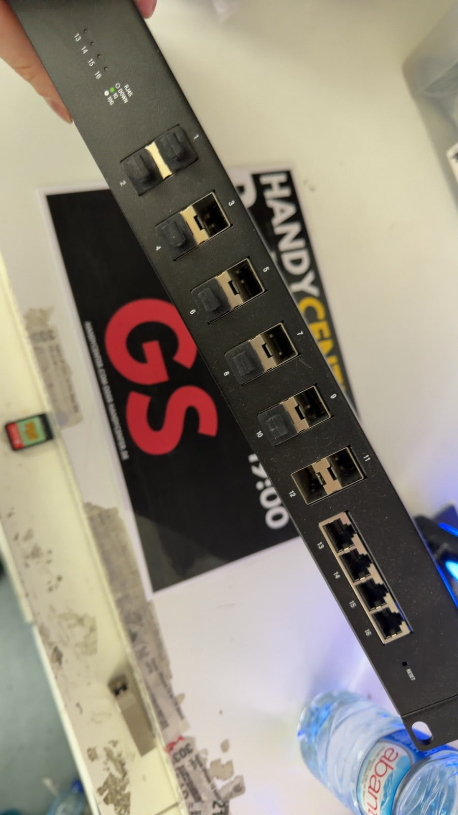 UBIQUITI NETWORKS Ubiquiti EdgeSwitch 16XG, 16-Port, 10G, 12 * SFP+, 4*RJ45