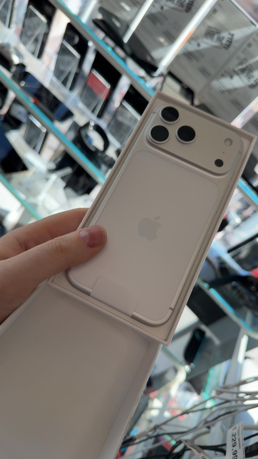 iPhone 17 pro max 256gb