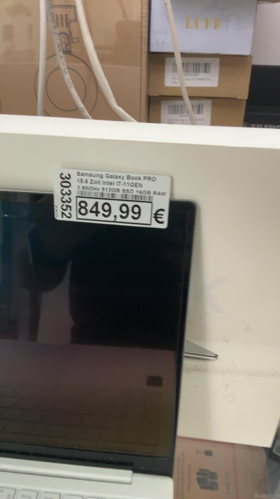 Samsung Galaxy Book PRO  15.6 Zoll Intel I7-11GEN 2.80GHz 512GB SSD 16GB RAM Iris Graphics (128MB VRAM)