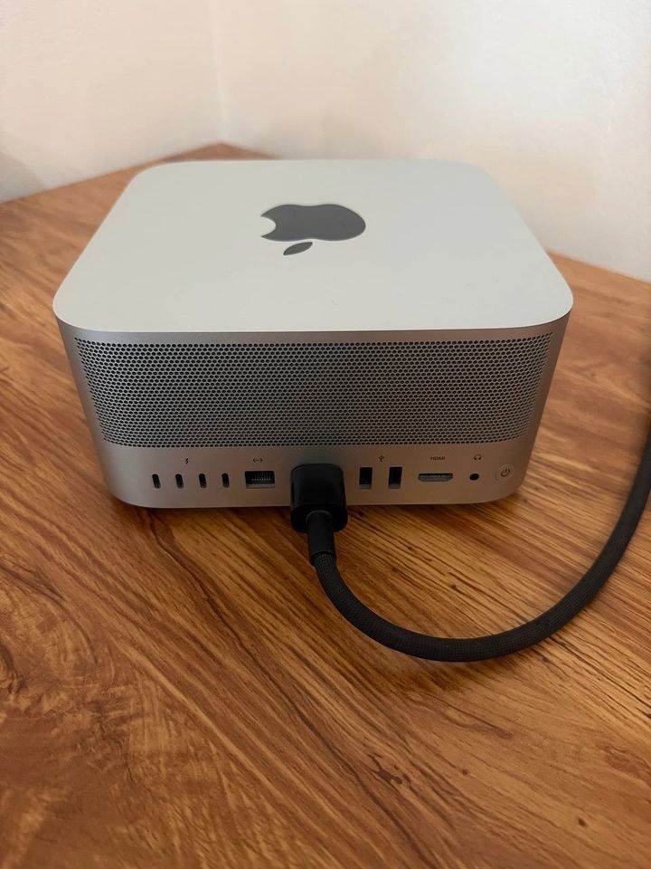 Apple Mac Studio 2023 M2 Ultra 128GB RAM 1TB SSD Silber