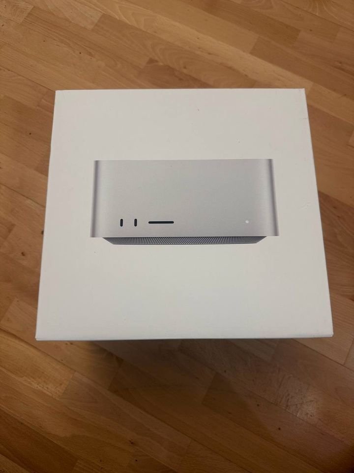 Apple Mac Studio 2023 M2 Ultra 128GB RAM 1TB SSD Silber