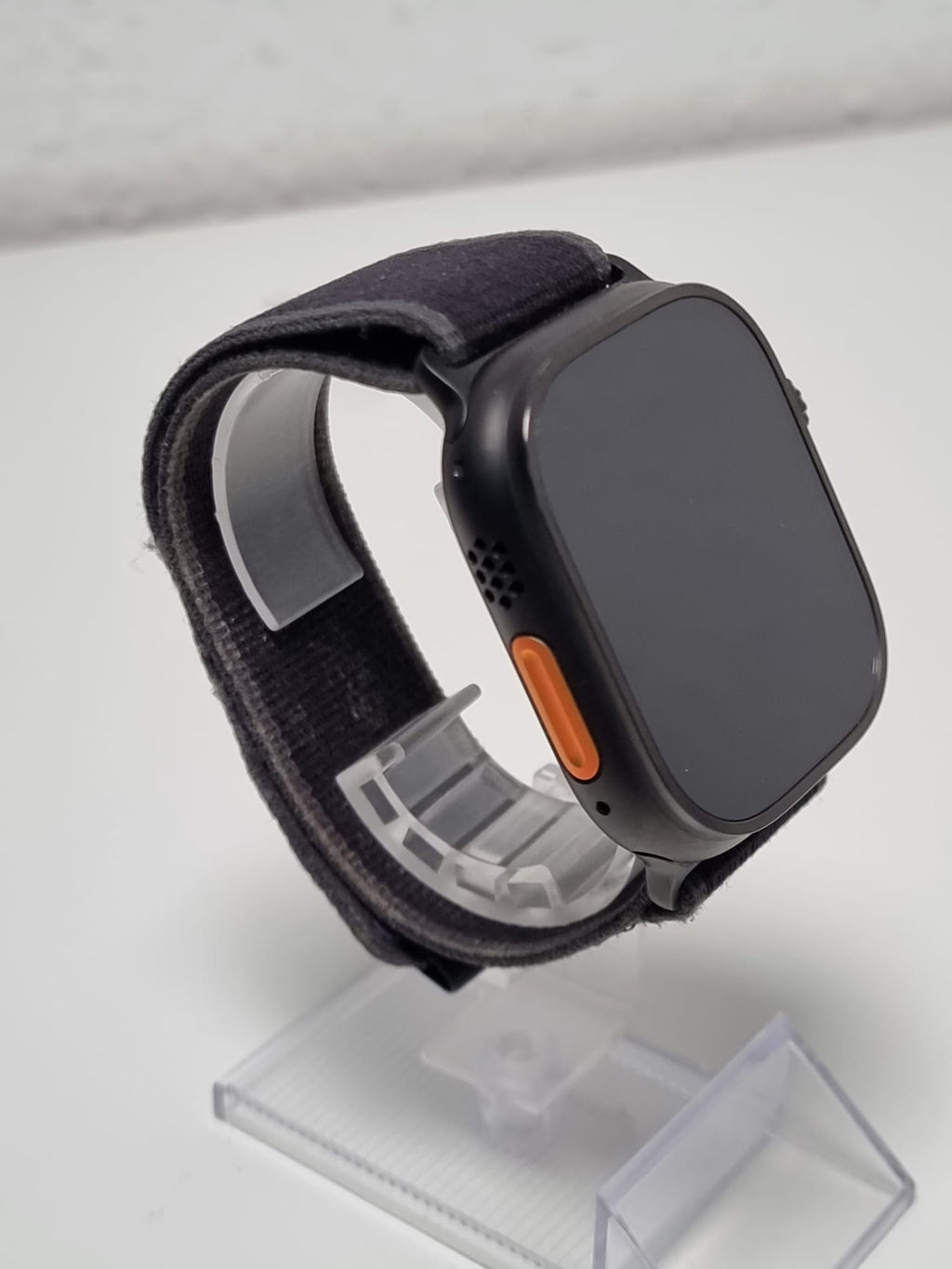 N15-B59-Apple Watch Ultra 2 GPS + Cellular 49mm Black Titanium Case mit Black Trail Band - M/L (MX4V3FD/A)