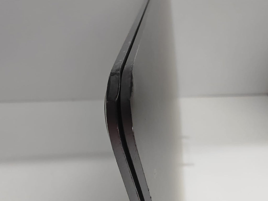 Apple MacBook Air 13" (2020) M1 7-Core GPU 3,2 GHz 8 GB Ram 256 GB SSD Zyklen 420 Silber